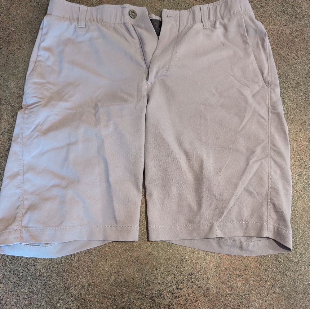 Men's Under Armour Gripper Waist Golf Shorts Size 32